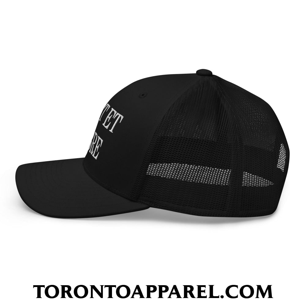 Fort et Libre Canada Strong and Free Embroidered Retro Mesh Trucker Hat - Toronto Apparel